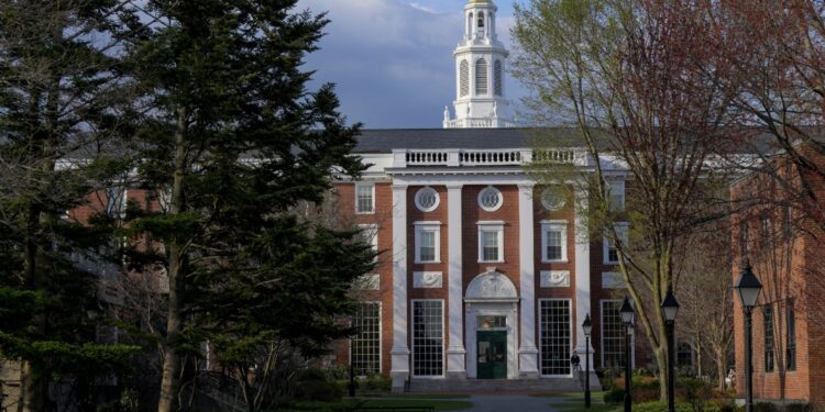 180 universities in the United States oppose Trump administration’s intervention in the education system