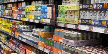 “200% support for removal of American goods” US tariff policy angers Canadians