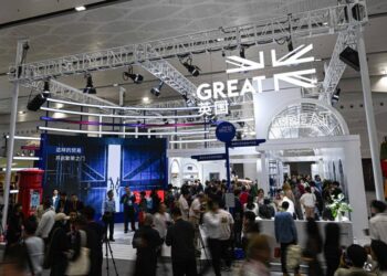 2025 Consumer Expo Live Site: Enterprises from multiple countries jointly launch a buying, buying, selling and selling model