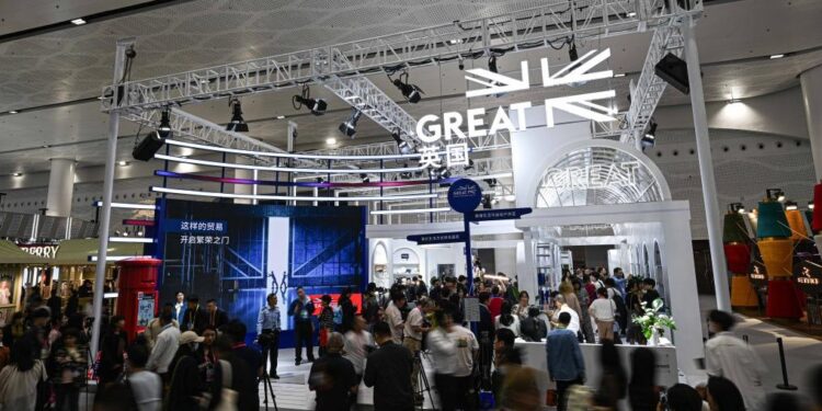 2025 Consumer Expo Live Site: Enterprises from multiple countries jointly launch a buying, buying, selling and selling model