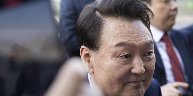 After being impeached, I will go to the trial stage again today. The first public trial of Yoon Seo-yeon civil riot case is previewed →