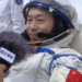Astronaut Cai Xuzhe successfully exited the cabin: the bright Chinese red is the brightest color in space