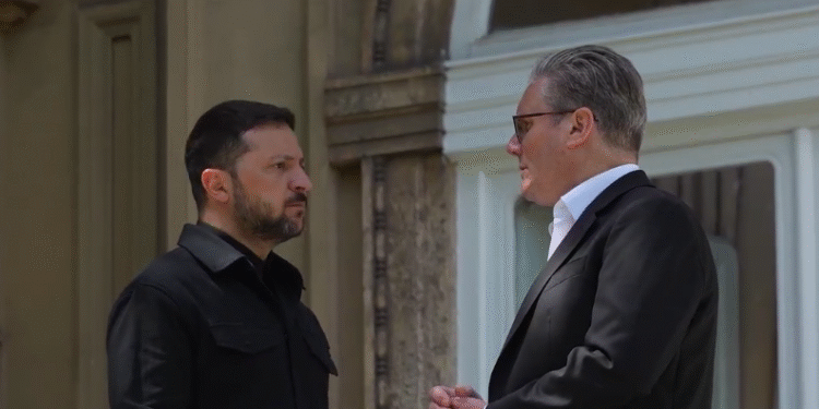 British Prime Minister meets with Ukrainian President to discuss push for lasting peace