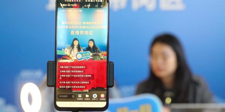 Is it reliable to look for a job by watching videos? ——Focus on the new employment model of “live streaming jobs” – China Daily Network
