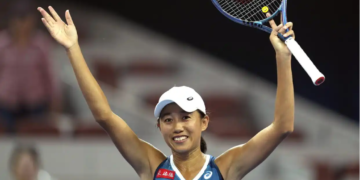 Successfully saved the match point Zhang Shuai’s combination into Stuttgart finals