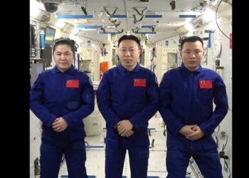 The tenth “China’s Space Day”"Shenzhou 19 astronaut crew recorded blessing videos in orbit