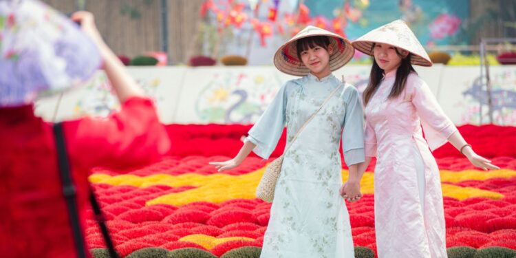 The word of daily | China-Vietnam Year of People-to-People Exchanges