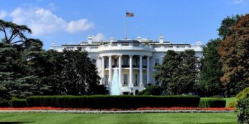 Trump announces the establishment of Federal Emergency Administration Review Committee