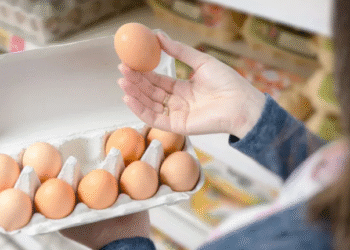 [World Says]Americans may lead to $92 billion in life by holding their wallets. Experts: A self-induced recession