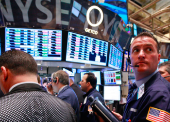 [World Says]Foreign media: Trump’s tariff policy may push the US economy to the edge of a cliff