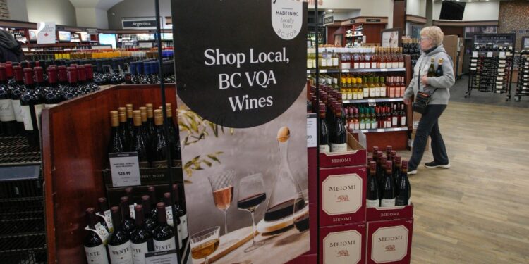 [World Says]Higher Prices, Less Commodity…Foreign Media: Americans may face the heavy pressure of comprehensive price increase in daily necessities due to the new tariff policy due to heavy tariff pressure