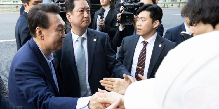 Yoon Seok-yeol may face life imprisonment or even death sentence tomorrow