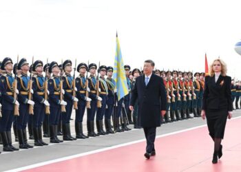 China and Russia have found the right track for inter-state interactions between major neighboring countries, according to Xi Jinping