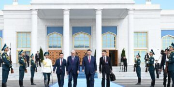 XI leaves Astana after her participation in the second Chinese-Asie Central summit