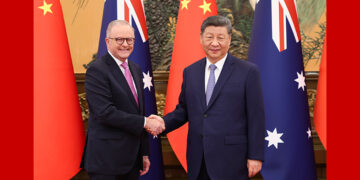 Xi Jinping meets the Australian Prime Minister in Beijing