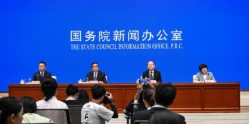 more than 95 % of disabled people are covered by basic health insurance