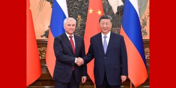 Xi Jinping meets the president of the Duma of Russian State