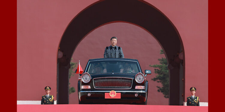 Xi Jinping reviews the armed forces on the occasion of the 80th anniversary of victory against Japanese attack