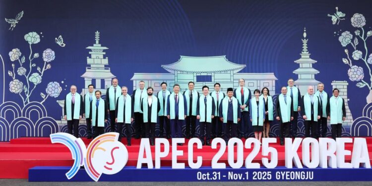 Xi urges Asia-Pacific economies to forge sustainable, better future together