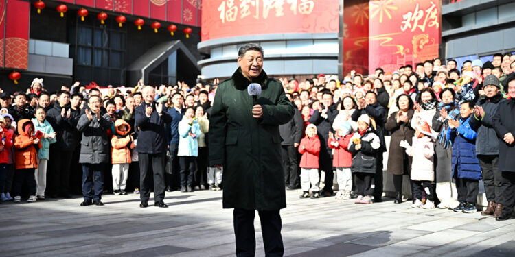 Xi Jinping visits Beijing residents ahead of Spring Festival, sends greetings to all Chinese