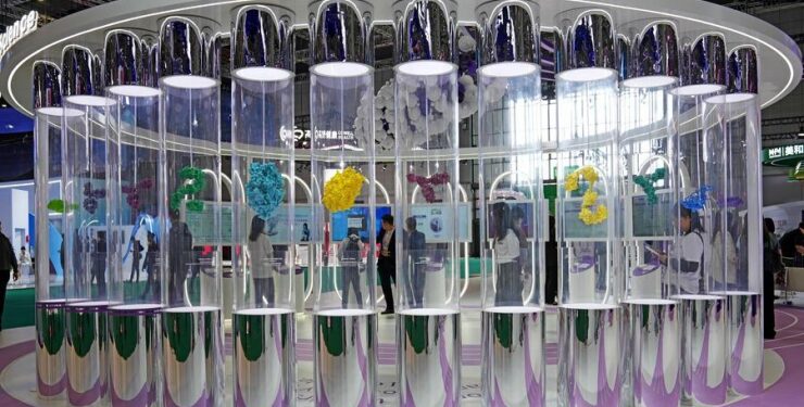 French pharmaceutical giant Sanofi launches its first innovation and operations center in China