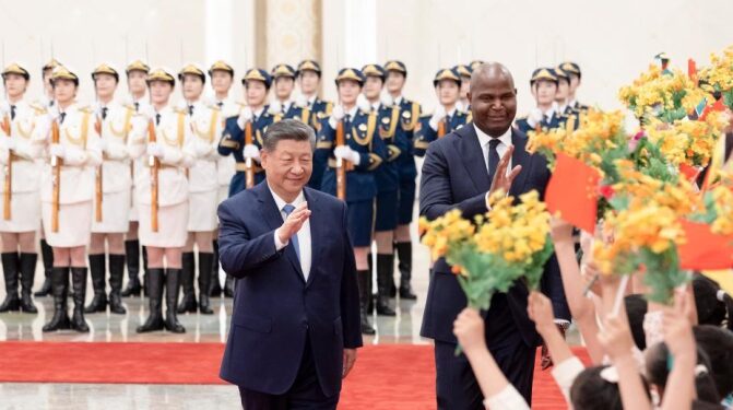 Xi Jinping meets with Mozambican President