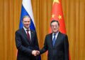 Chinese Deputy Prime Minister Meets with Russian First Deputy Prime Minister