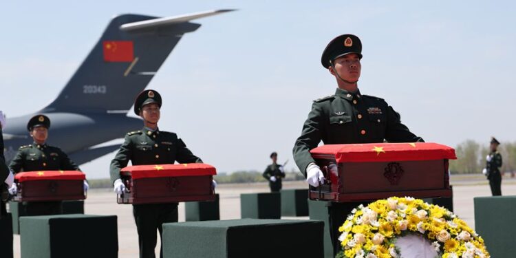 Remains of 12 Chinese Korean War martyrs repatriated from the Republic of Korea