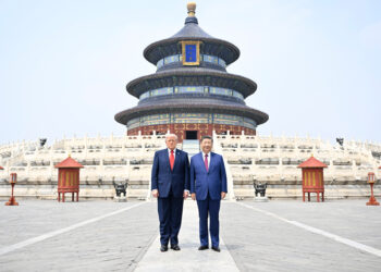 Xi Jinping and Donald Trump visit the Temple of Heaven