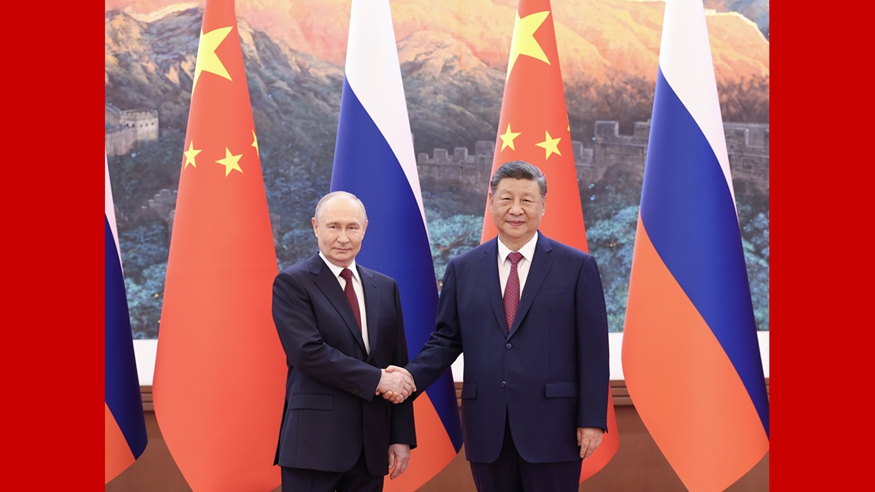 Xi Jinping meets with Vladimir Putin in Beijing